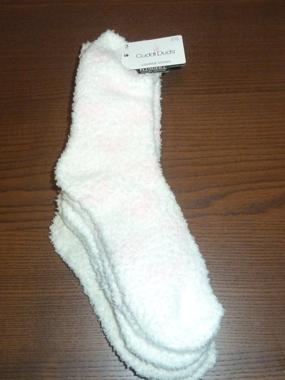 Cuddl Duds Plushfill Lounge Socks 3 Pair Ivory/Pink Fuzzy Women 4-10 Cozy Pack